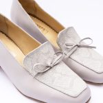 Pantofi Gri deschis  cu Toc Gros Scurt Vagam 1970 - imagine 2