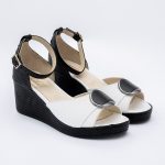 Sandale Alb si Negru cu Talpa Inalta Tip Platforma Vagam 1804