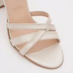 Sandale Crem cu Talpa Inalta si Toc Gros Scurt 1405 - imagine 2