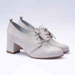 Pantofi Bej cu Siret si Toc Gros Scurt Vagam 1886 - imagine 2