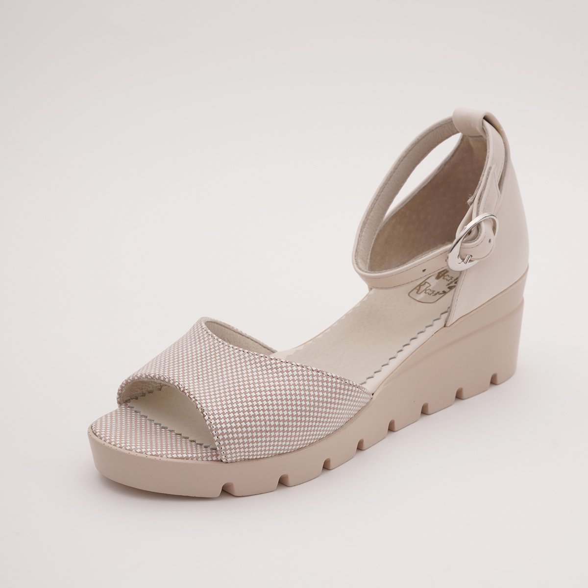 s2Sandale-Bej-cu-Talpa-Inalta-Vagam-0959 Sandale Bej cu Talpa Inalta Vagam 0959 - imagine 1