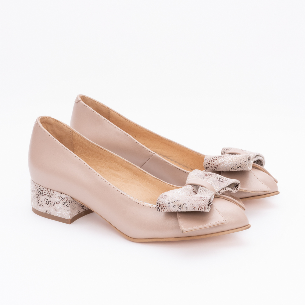vagam-29Pantofi-Bej-cu-Toc-Gros-Vagam1497 Pantofi Bej cu Toc Gros Vagam1497 - imagine 1